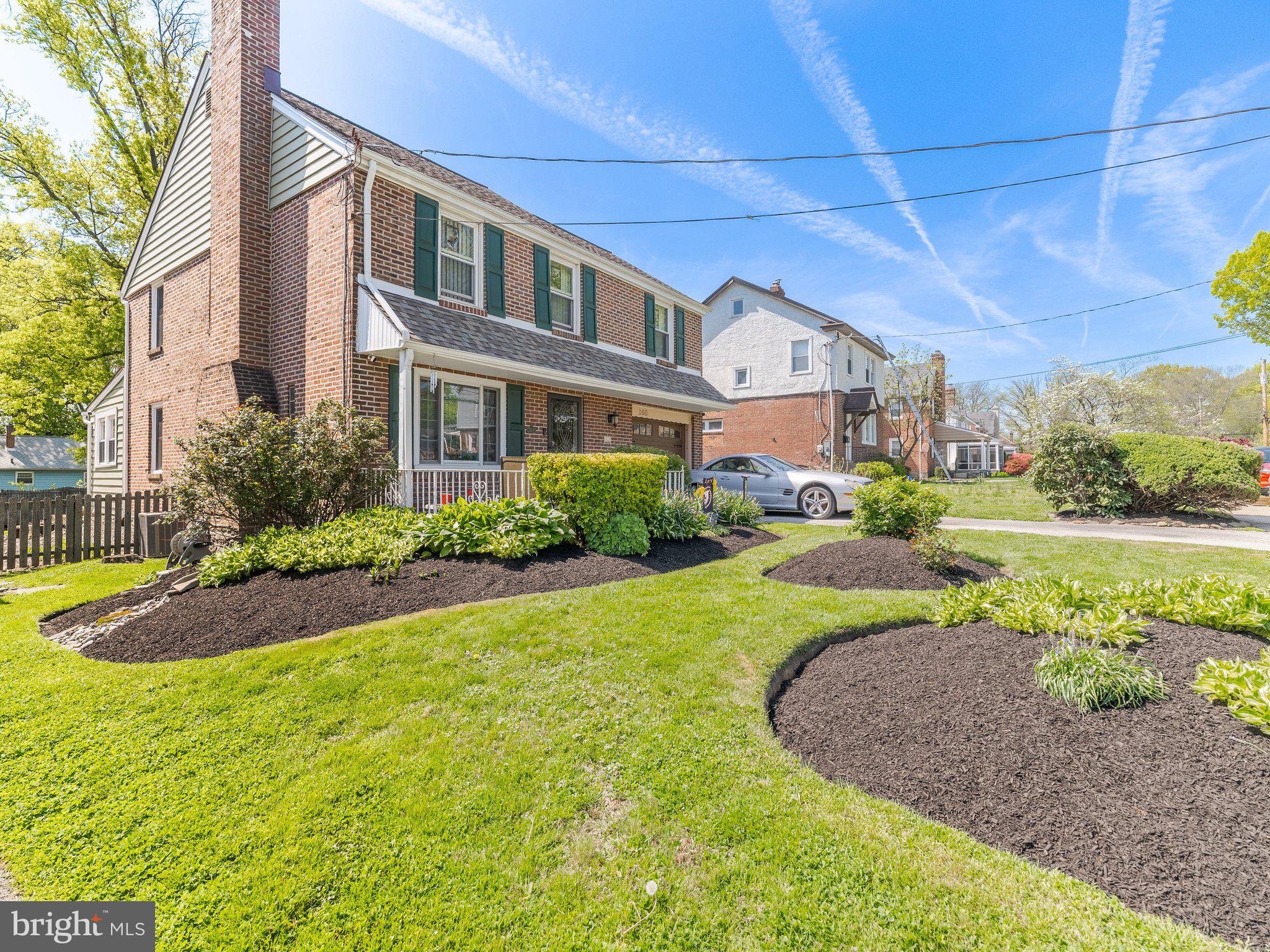 LANSDOWNE PARK - Residential