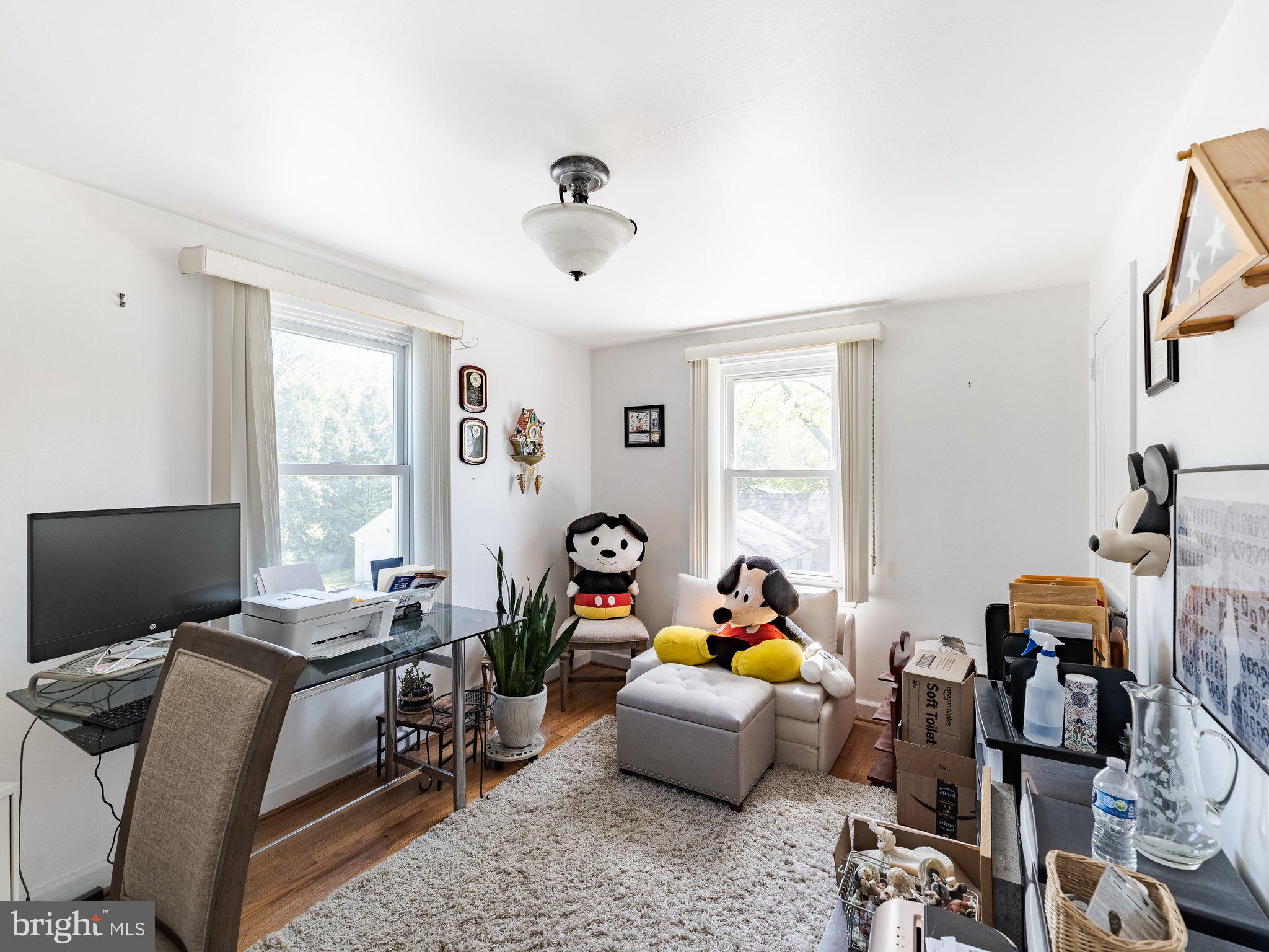 LANSDOWNE PARK - Residential