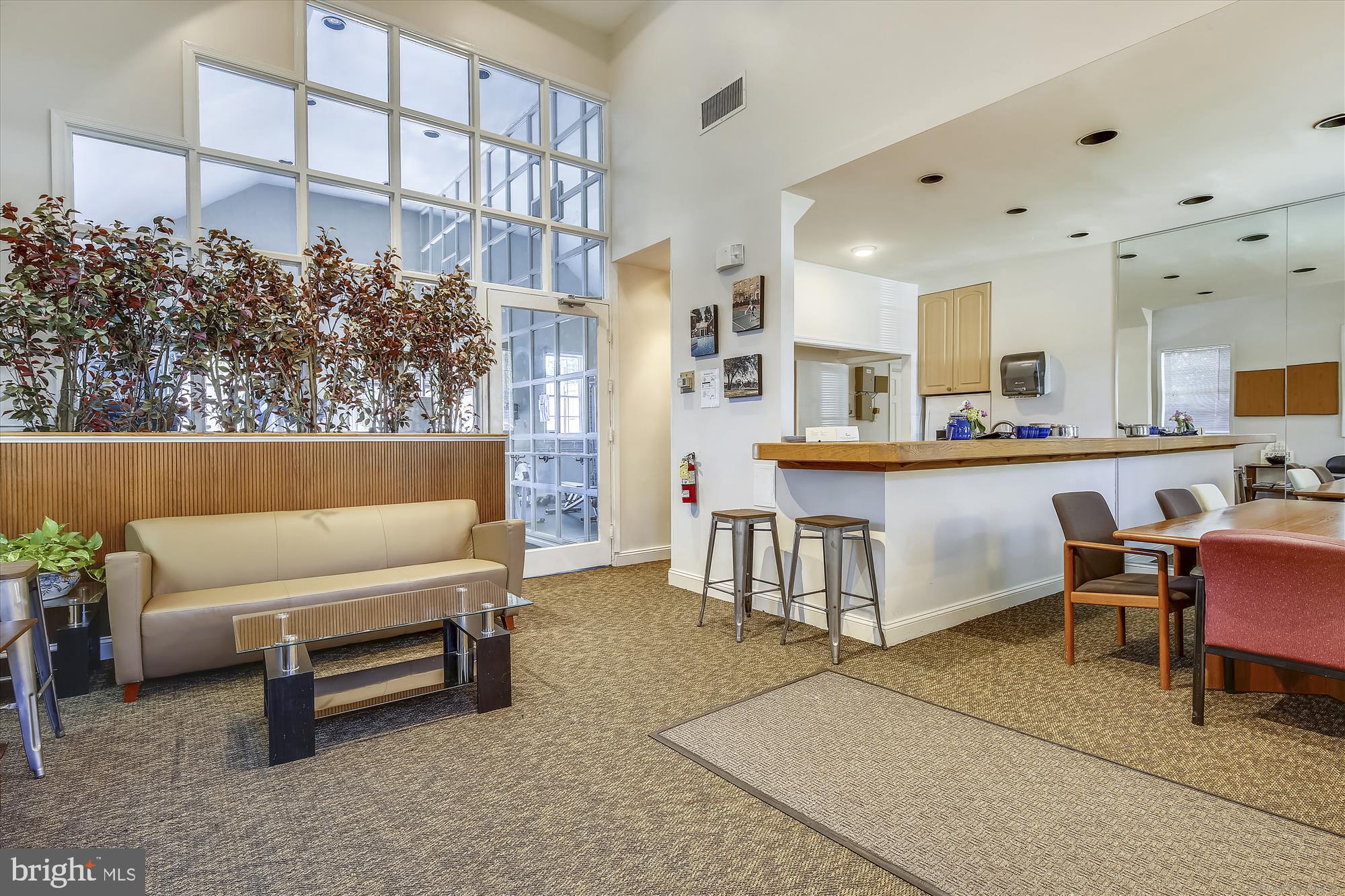 POTOWMACK CROSSING - Residential Lease