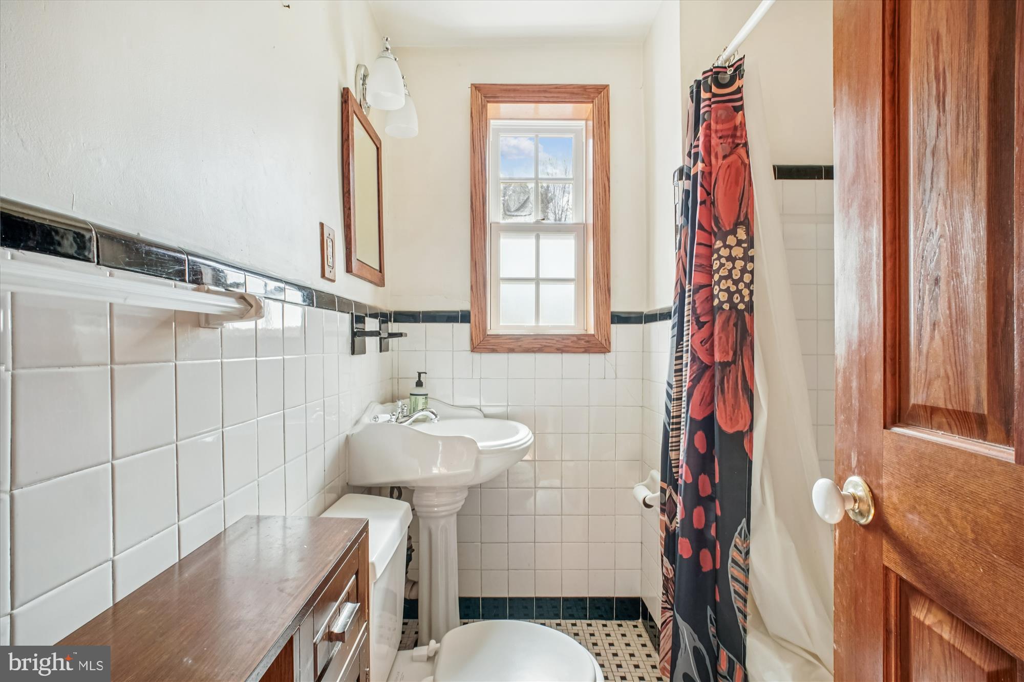 POTOWMACK CROSSING - Residential Lease