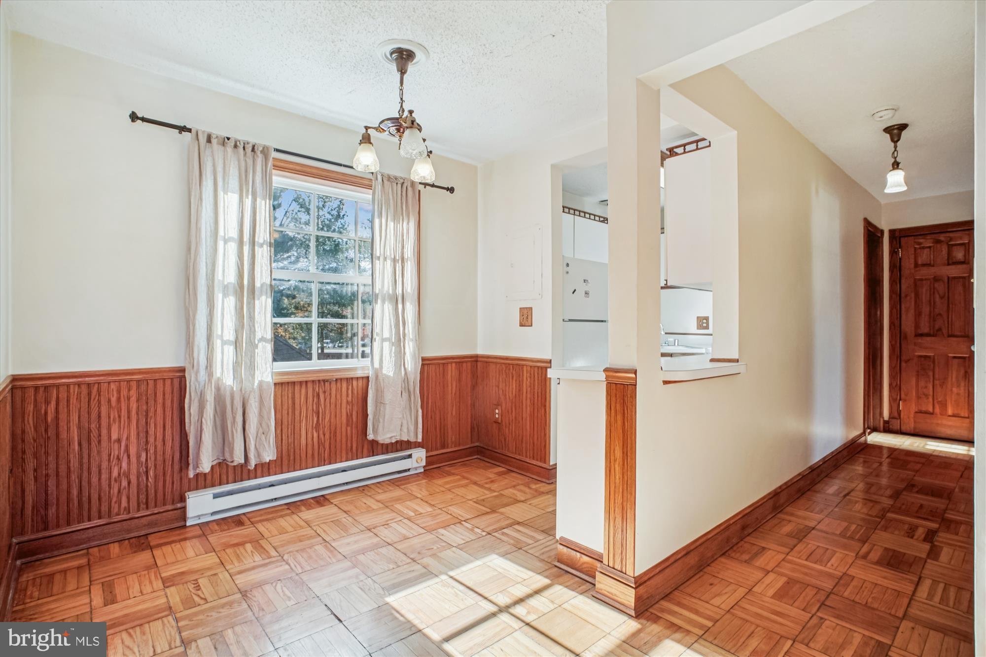 POTOWMACK CROSSING - Residential Lease