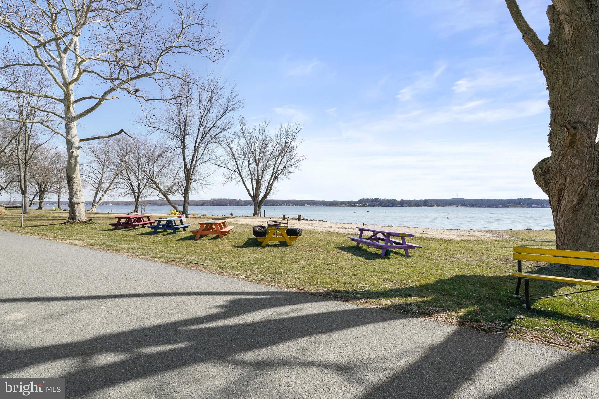 CHARLESTOWN MANOR - Residential