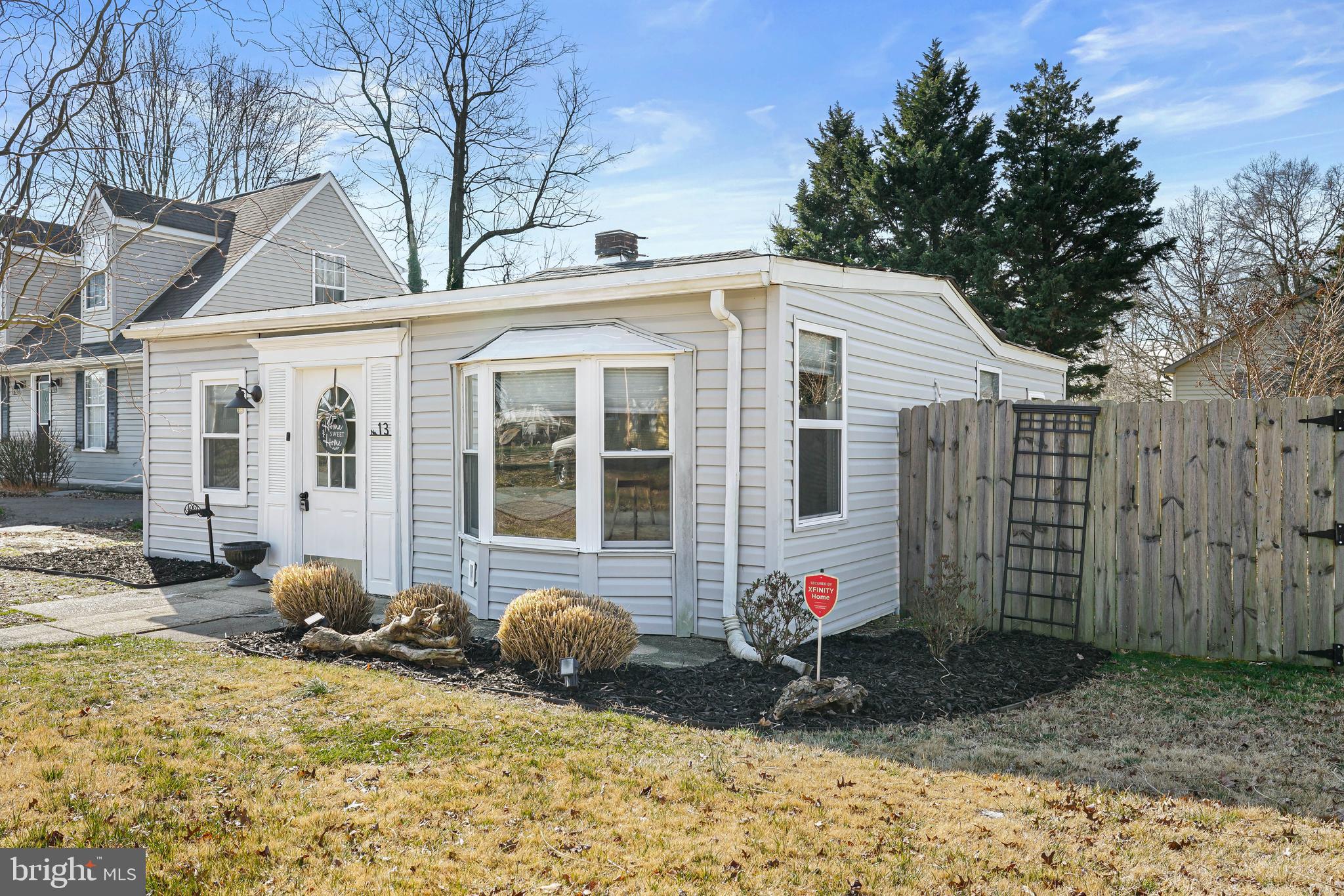 CHARLESTOWN MANOR - Residential