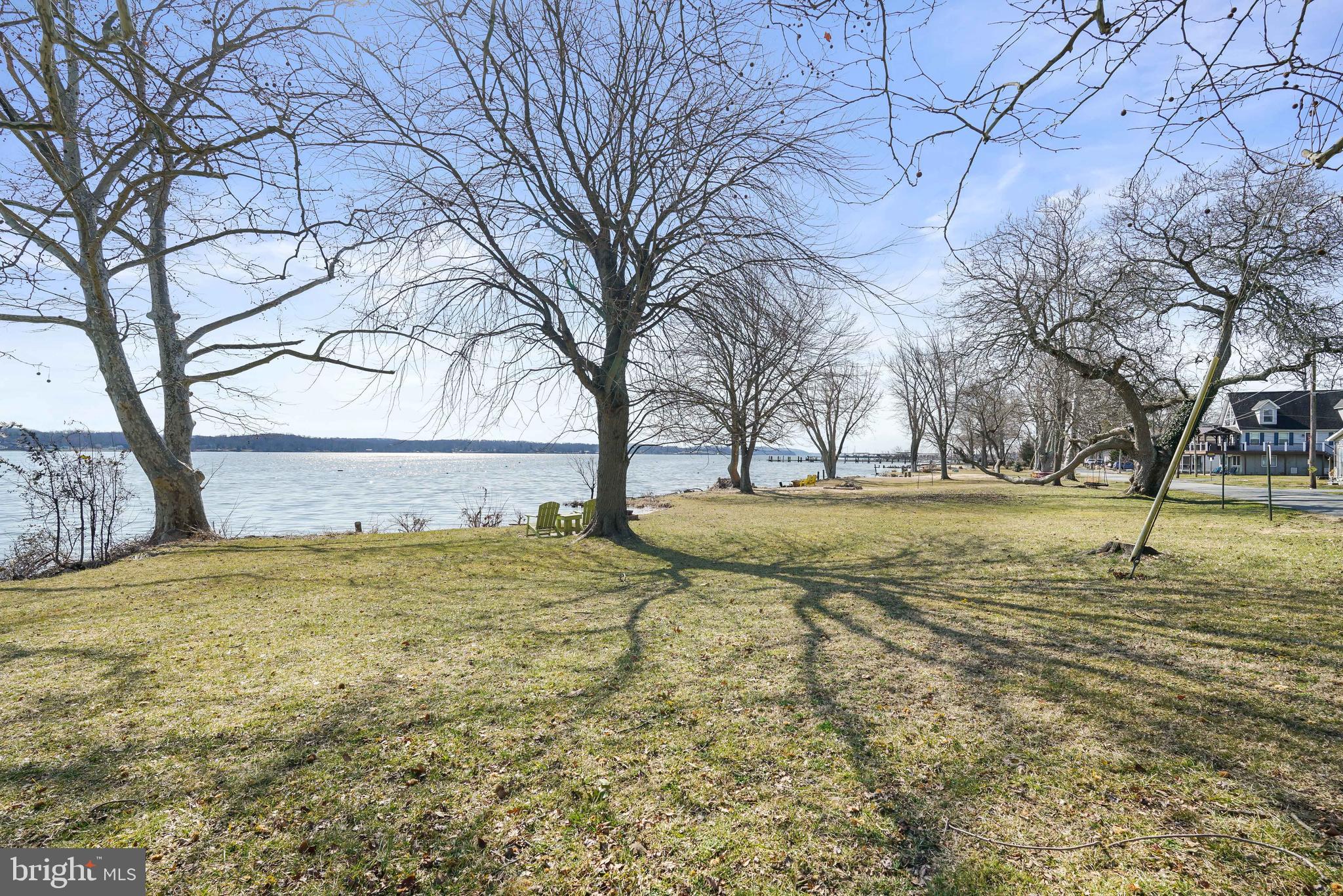 CHARLESTOWN MANOR - Residential