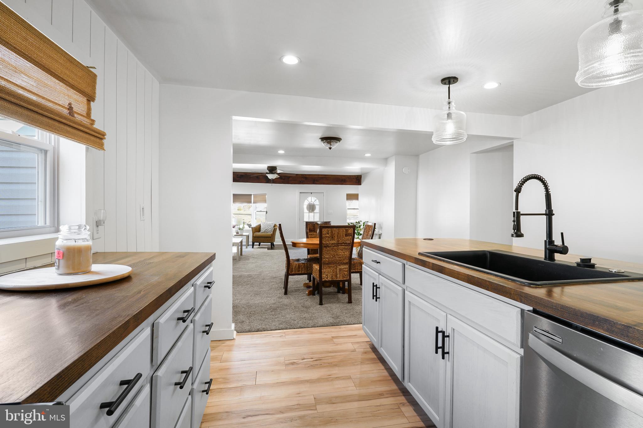 CHARLESTOWN MANOR - Residential