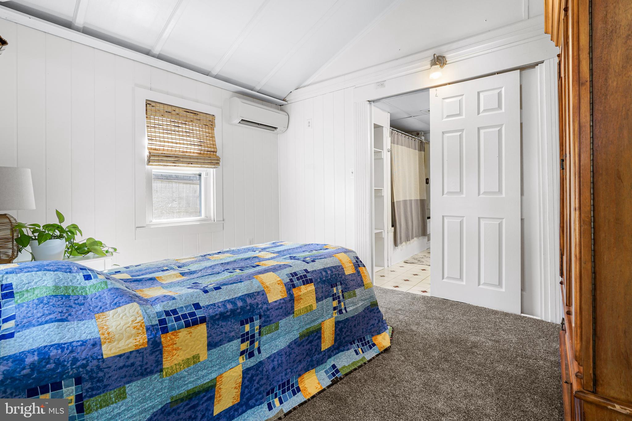 CHARLESTOWN MANOR - Residential