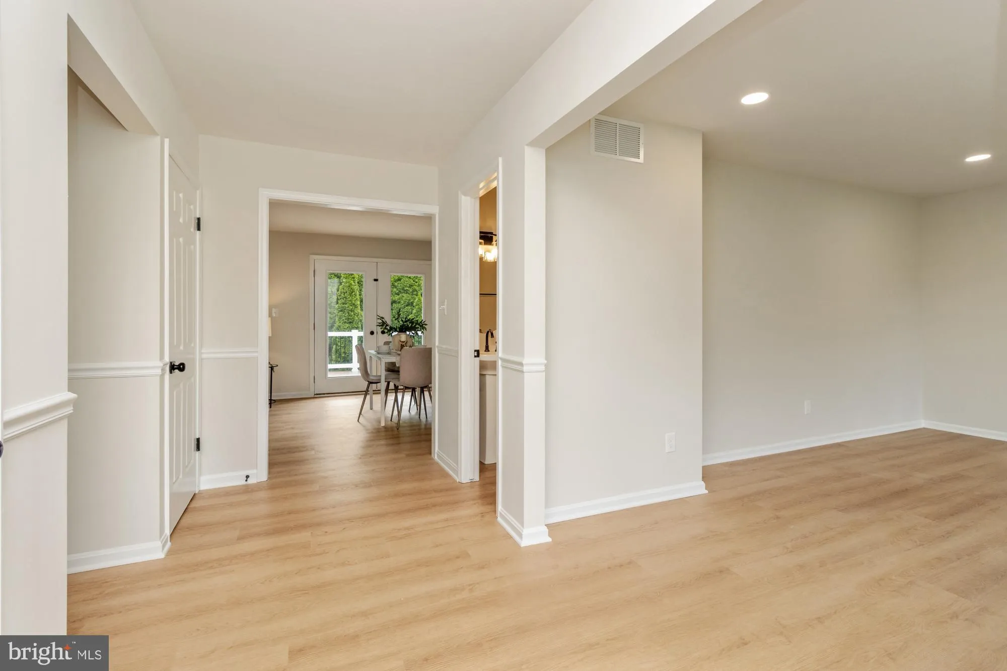 Fallston, Maryland 21047, United States, 4 Bedrooms Bedrooms, ,2 BathroomsBathrooms,Residential,Pending,124887