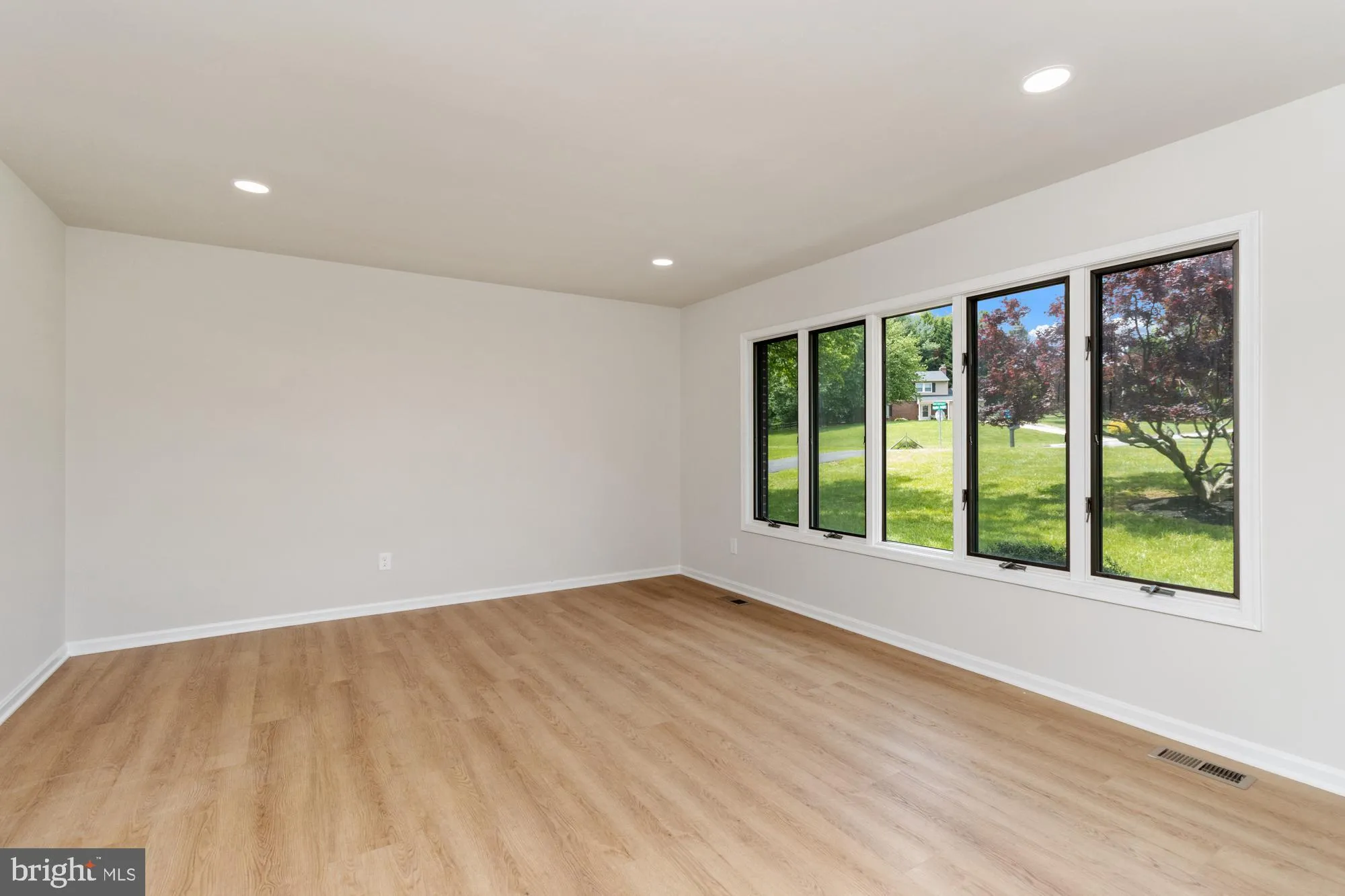 Fallston, Maryland 21047, United States, 4 Bedrooms Bedrooms, ,2 BathroomsBathrooms,Residential,Pending,124887