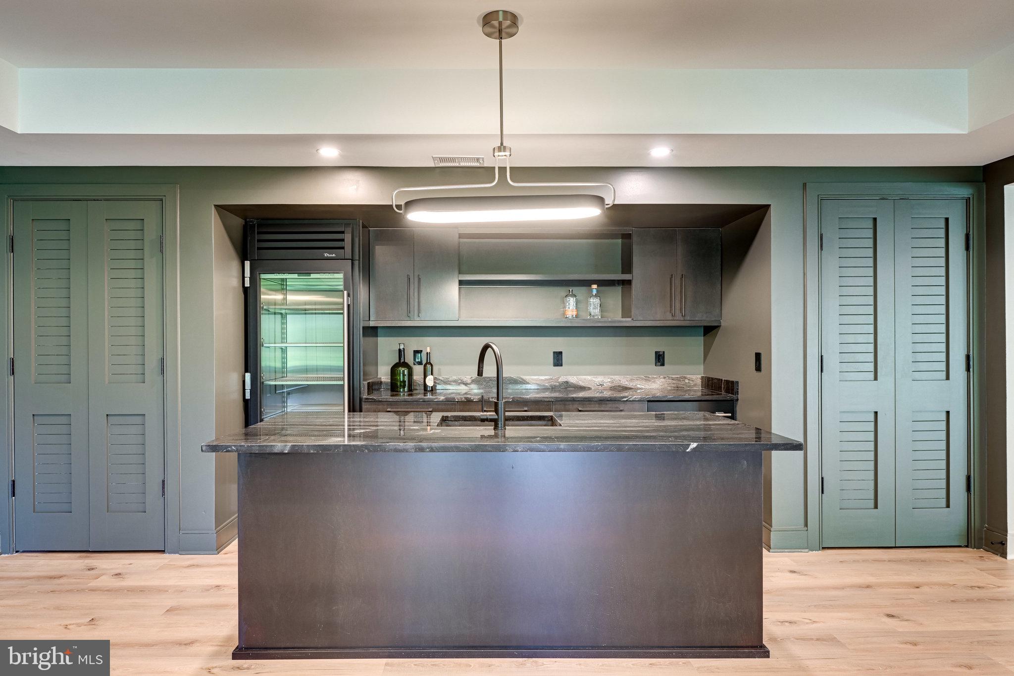 SALONA VILLAGE - Residential