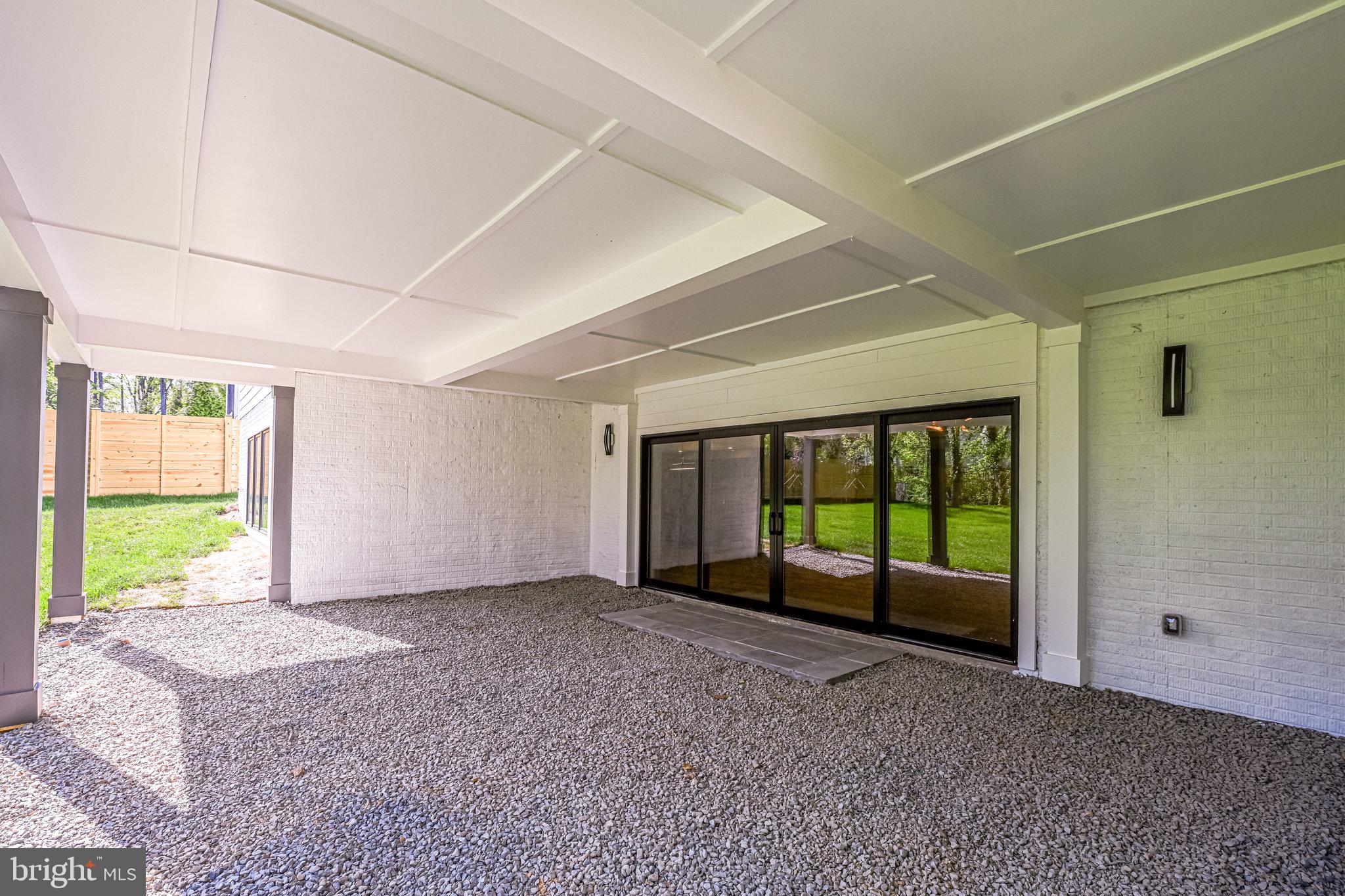 SALONA VILLAGE - Residential