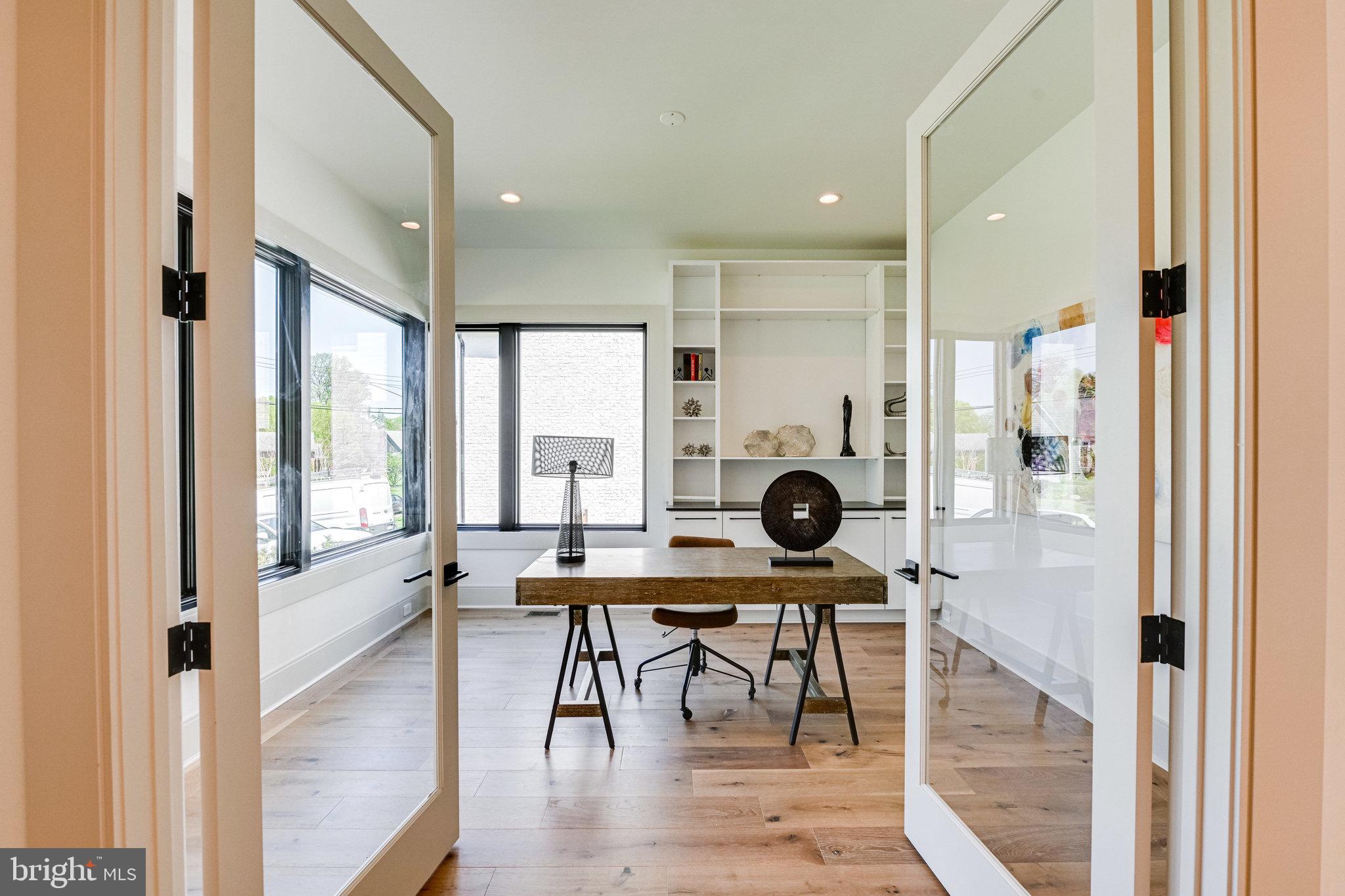 SALONA VILLAGE - Residential