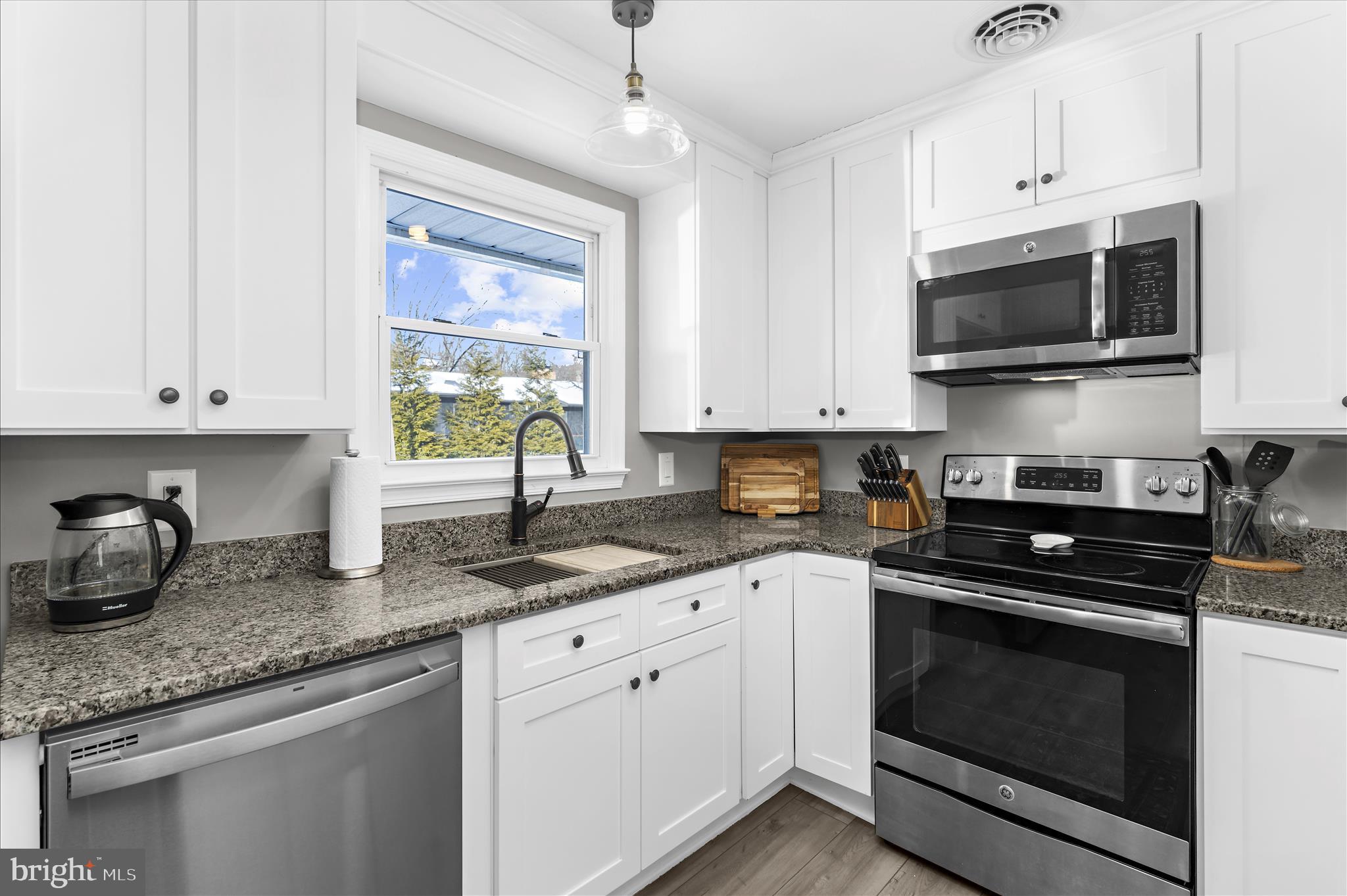 CAPE ST CLAIRE - Residential