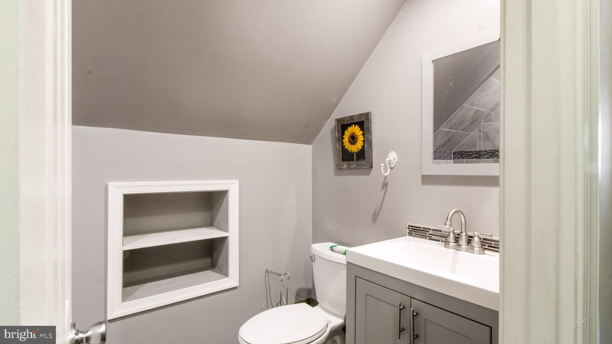 YORKTOWN - Residential