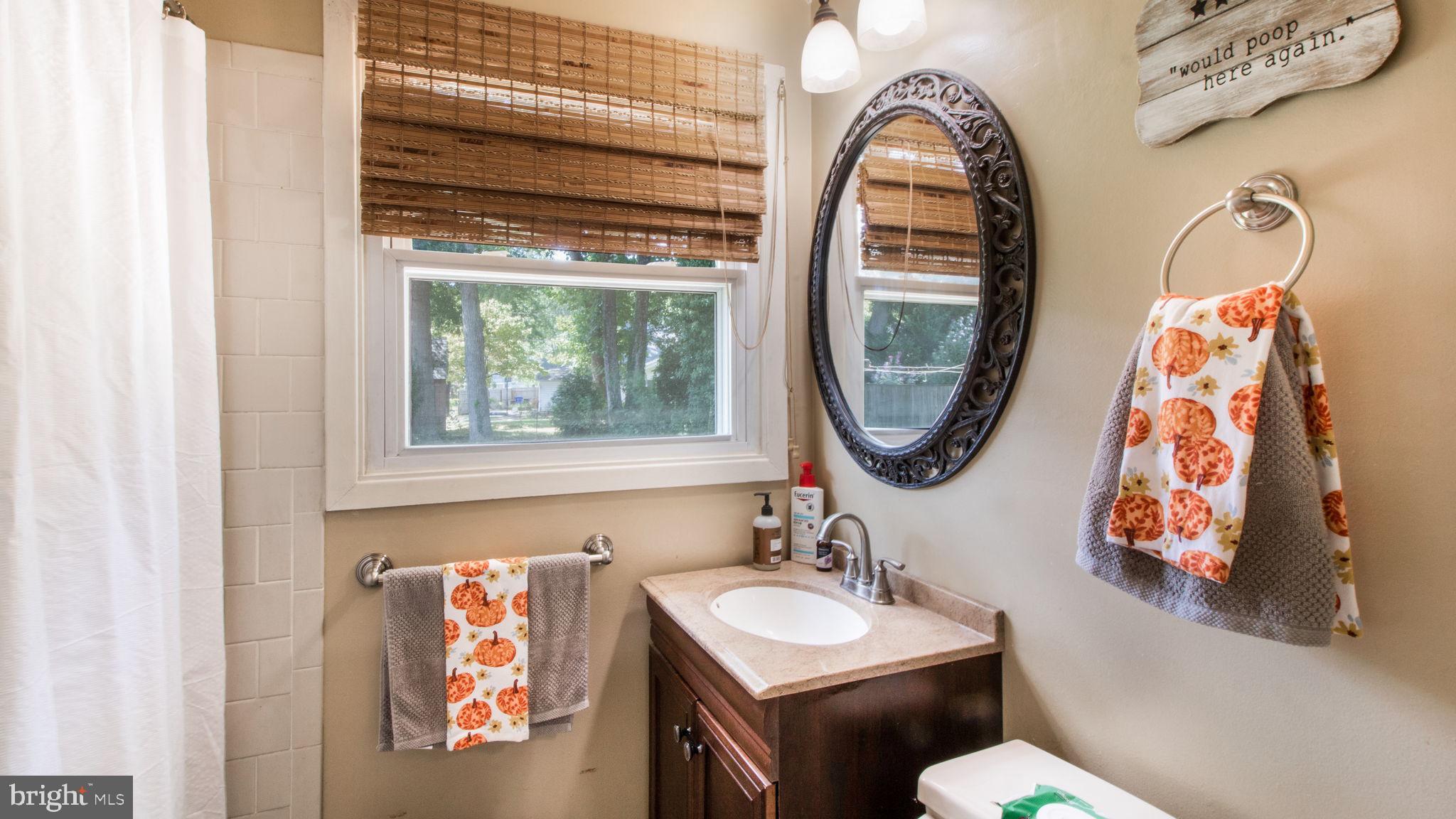 YORKTOWN - Residential