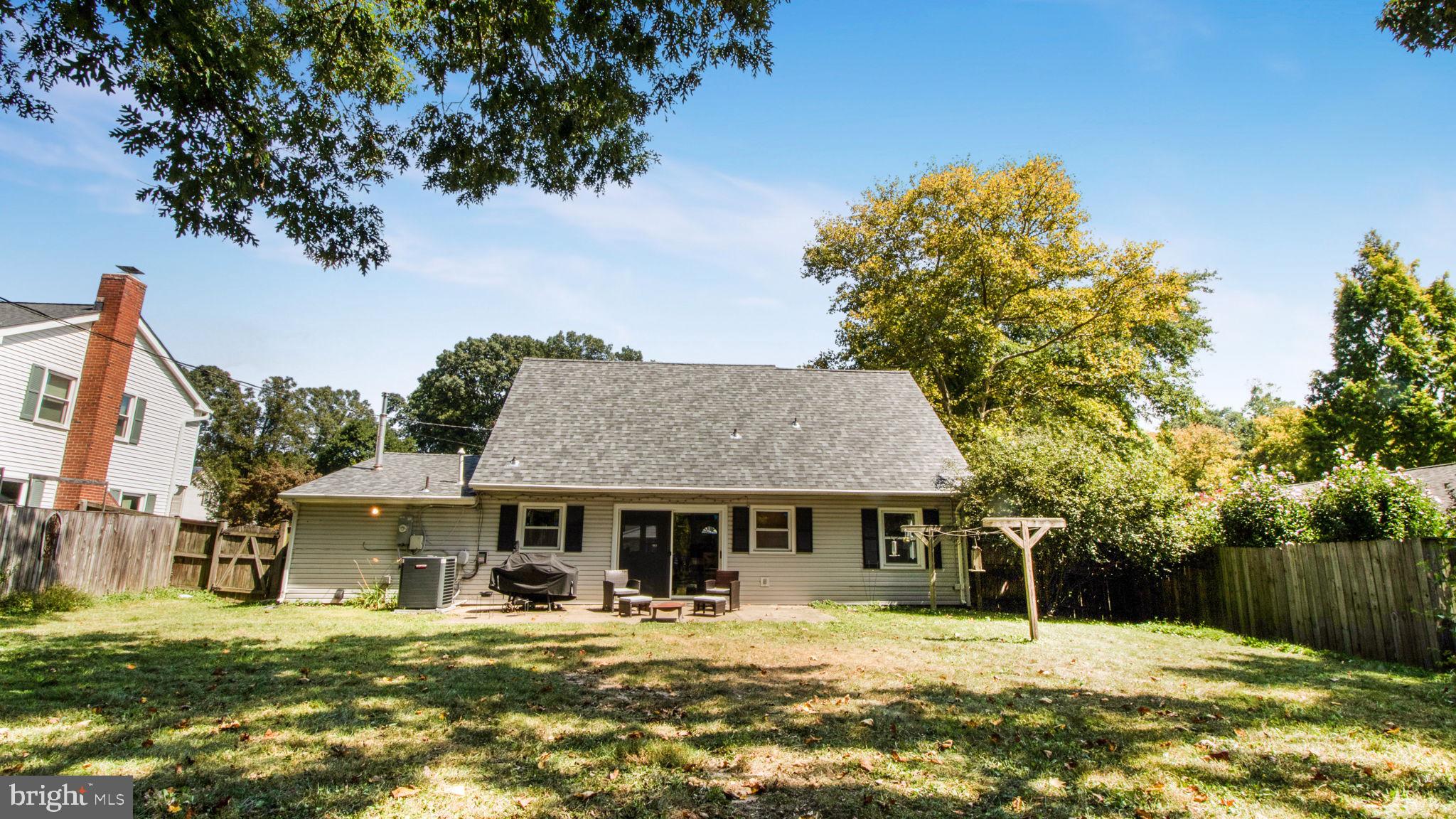 YORKTOWN - Residential