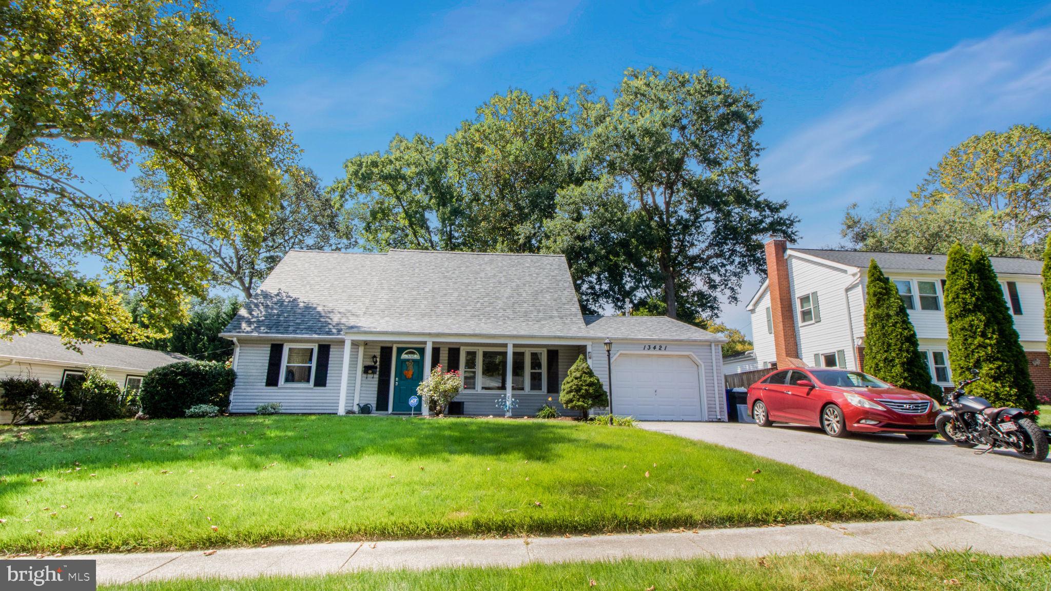 YORKTOWN - Residential