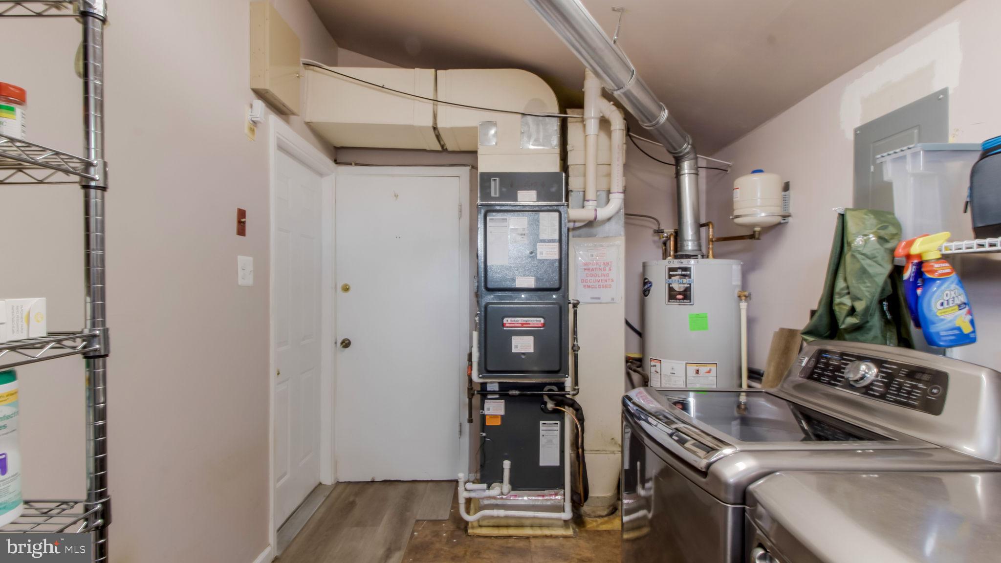 YORKTOWN - Residential