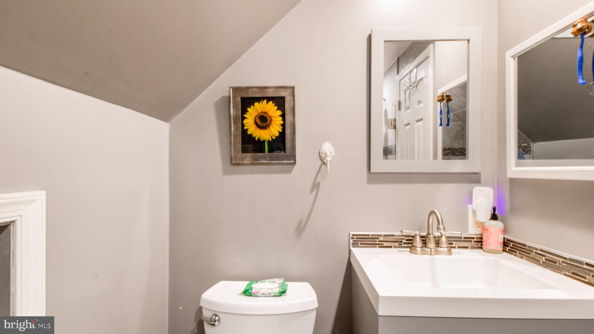 YORKTOWN - Residential