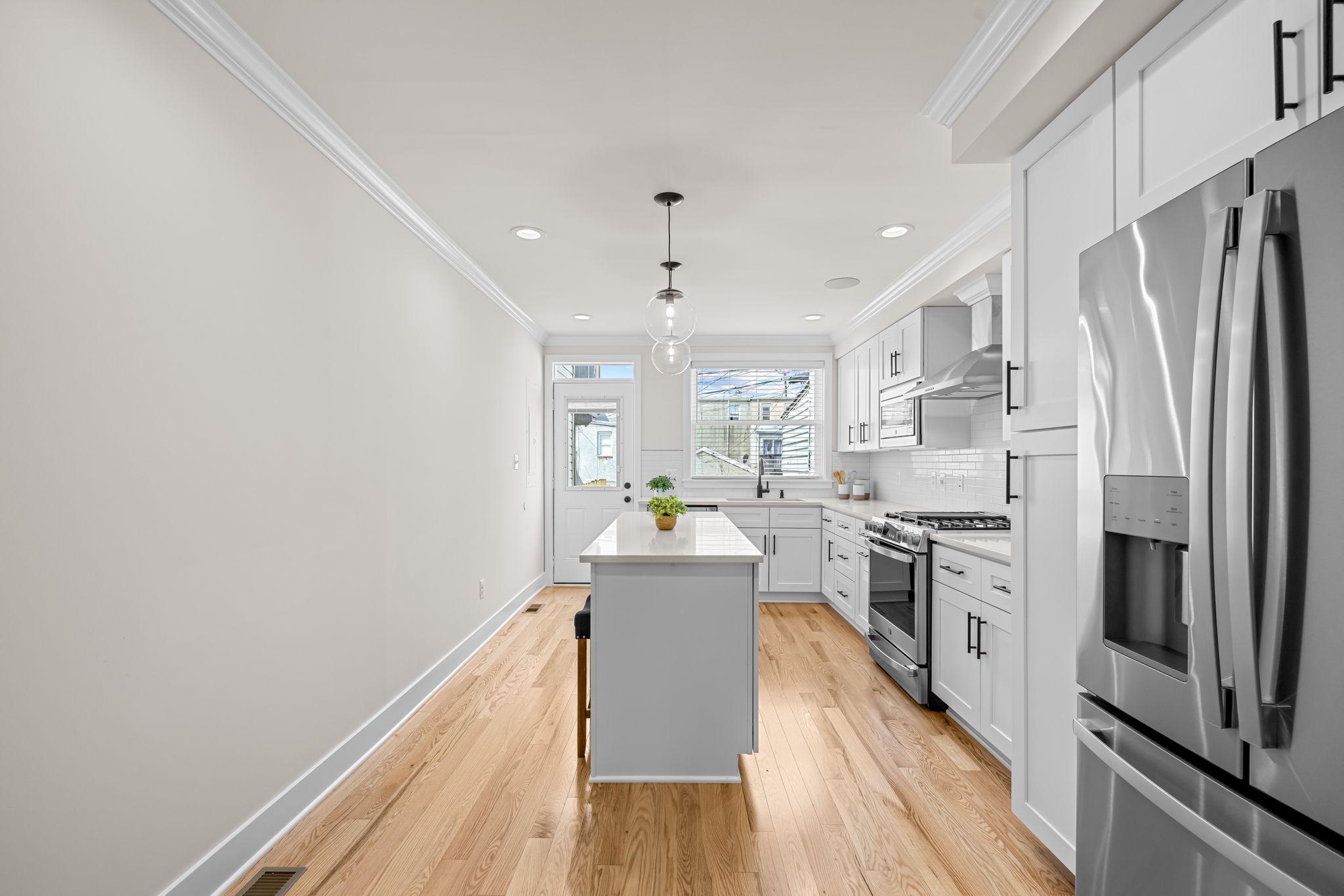 BUTCHERS HILL - Residential