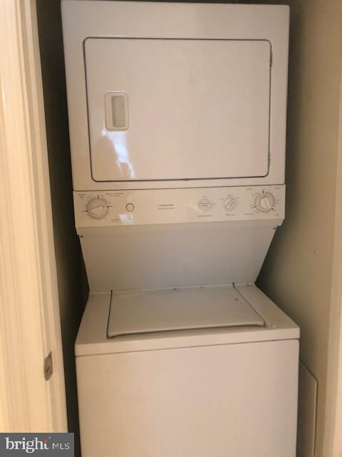 BRYSON AT WOODLAND PARK - Residential Lease