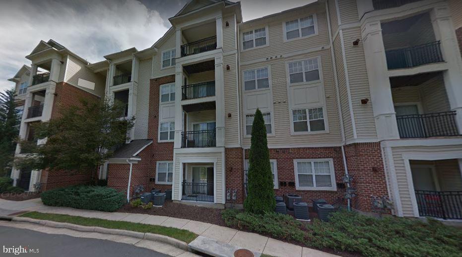 BRYSON AT WOODLAND PARK - Residential Lease