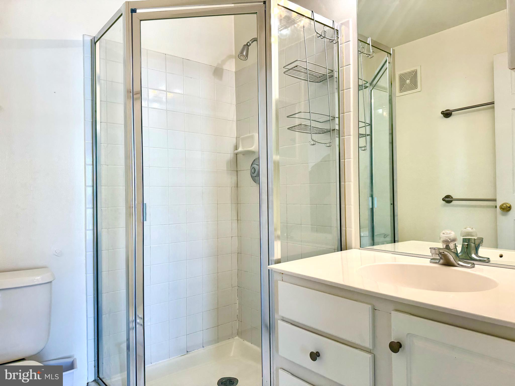 VILLAGE AT FALLS CHURCH - Residential Lease