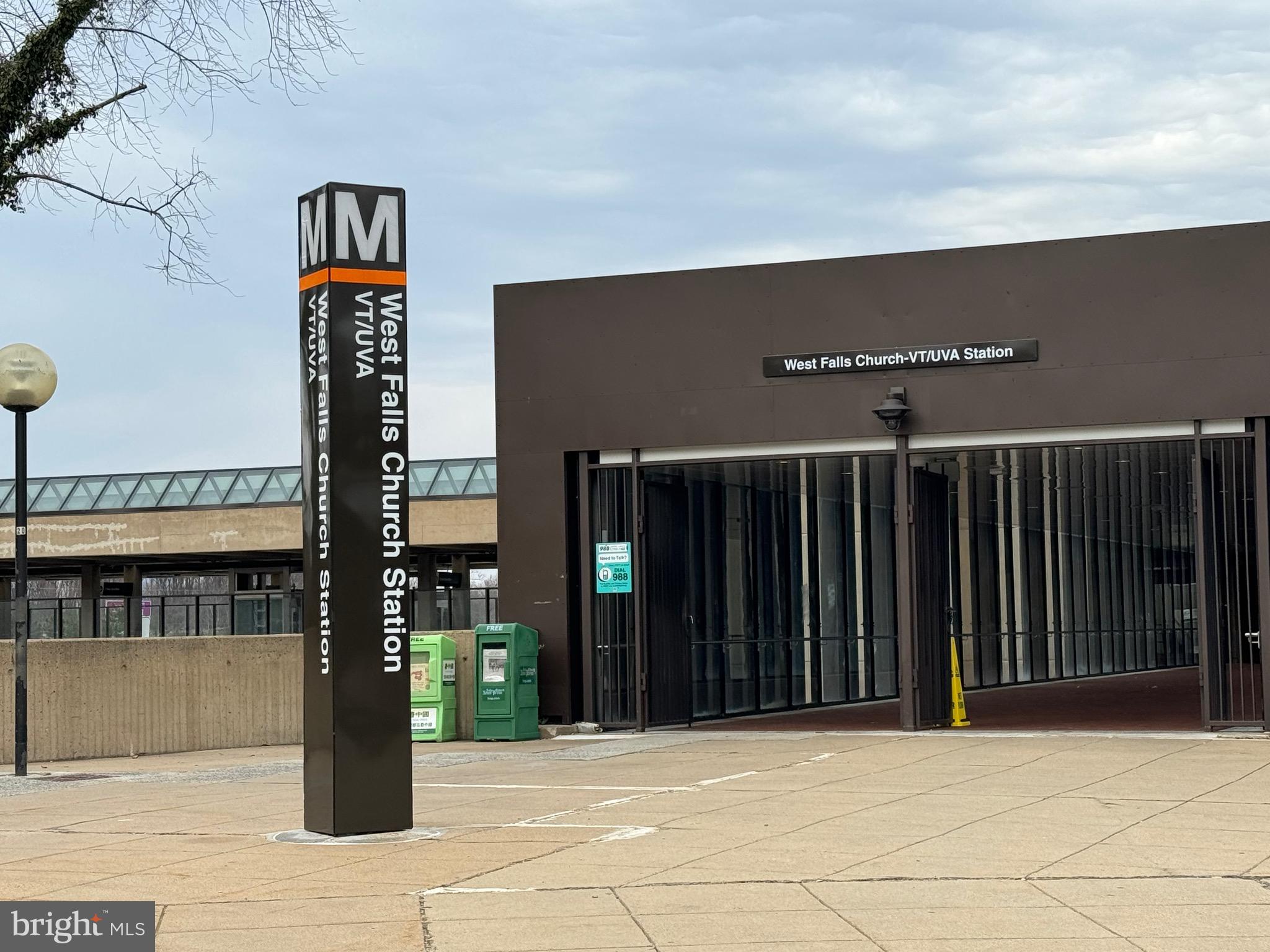 VILLAGE AT FALLS CHURCH - Residential Lease