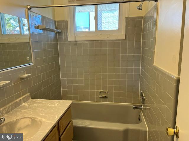 ROCK CREEK FOREST - Residential Lease