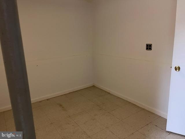 ROCK CREEK FOREST - Residential Lease