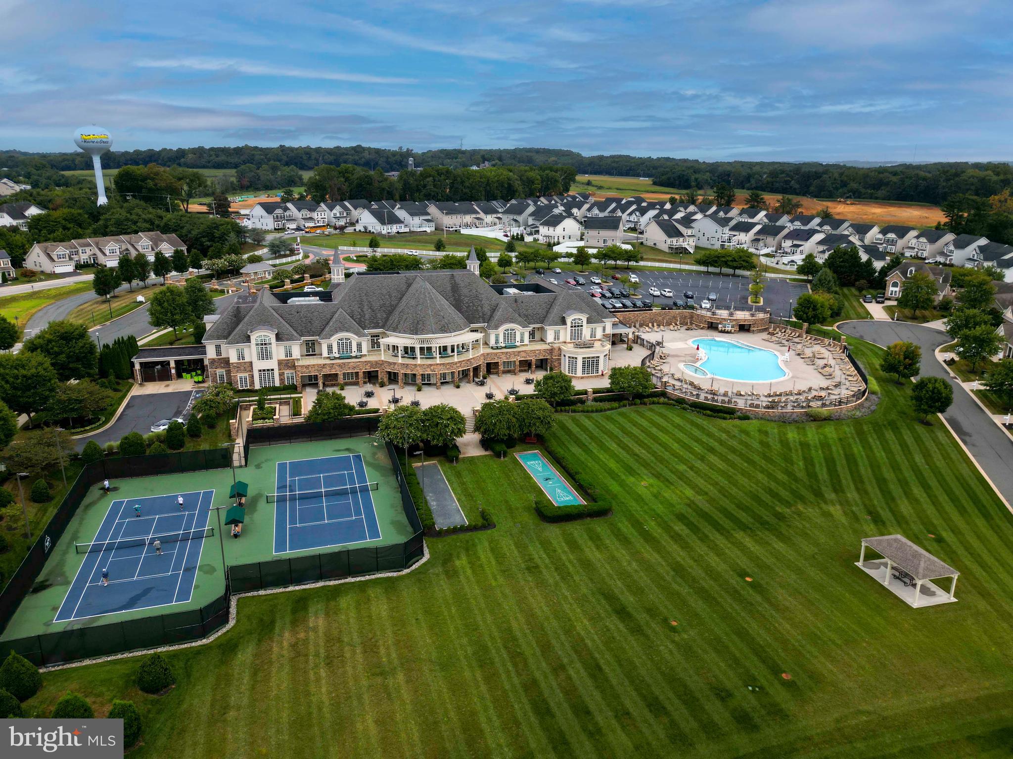 BULLE ROCK - Residential