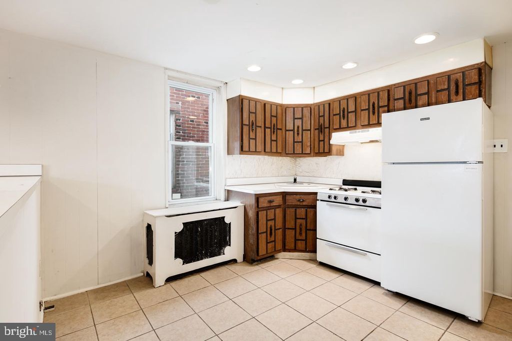 Photo of 2115 S 20th Street #UNIT 2F, PHILADELPHIA, PA 19145 (MLS # PAPH2590250)