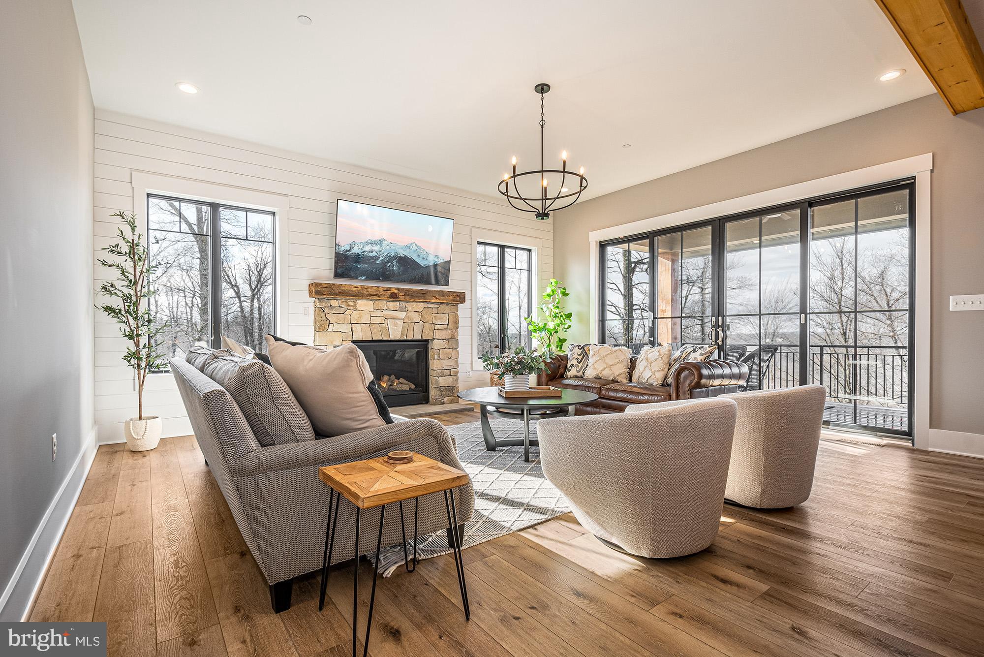 RIDGE RUN AT NORTH CAMP - Residential