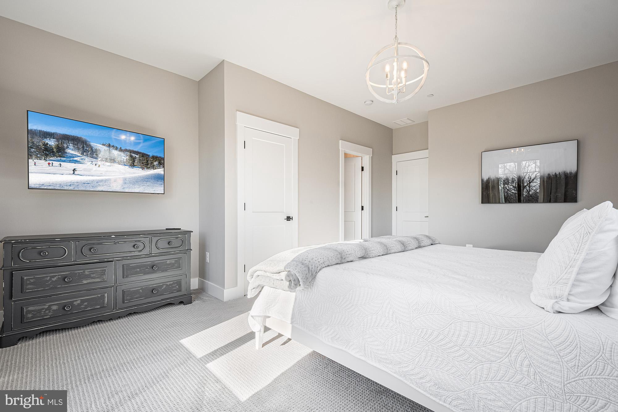 RIDGE RUN AT NORTH CAMP - Residential