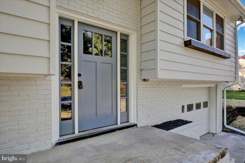 Photo of 624 Georgetown Road, RONKS, PA 17572 (MLS # PALA2062782)