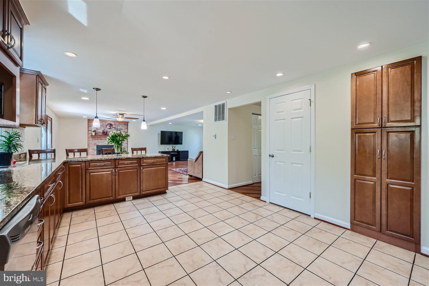 WORTHINGTON - Residential