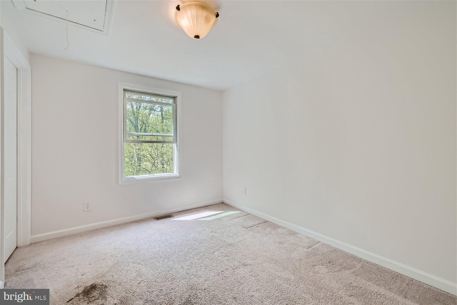 WORTHINGTON - Residential