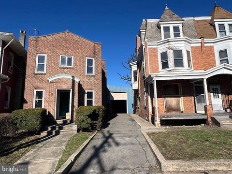 Photo of 2414 Kutztown Road, READING, PA 19605 (MLS # PABK2069572)