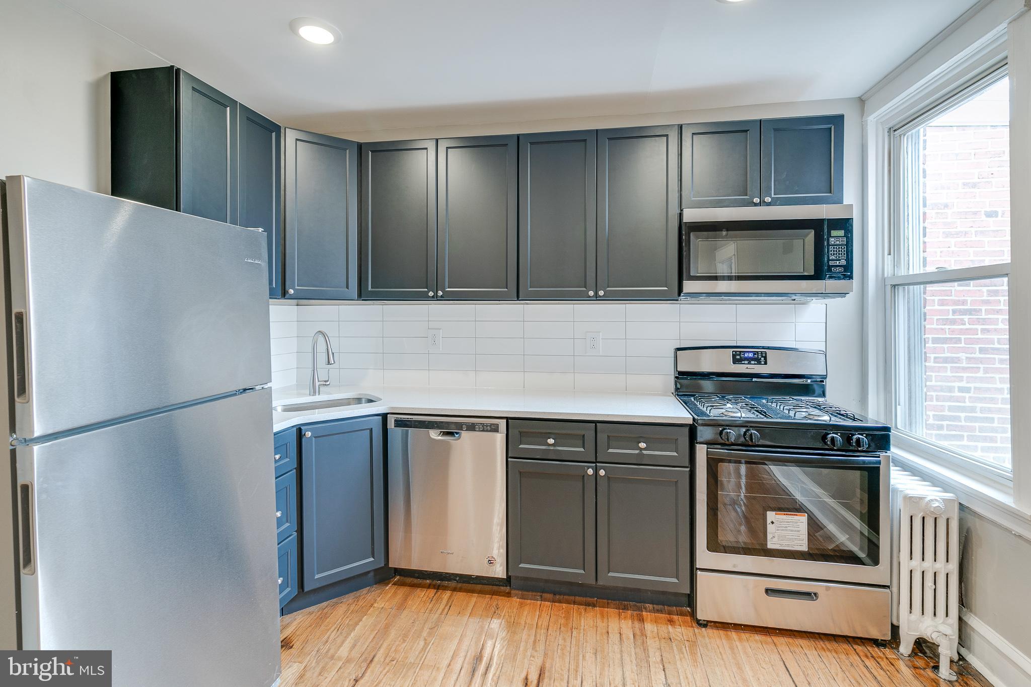 OXFORD CIRCLE - Residential Lease