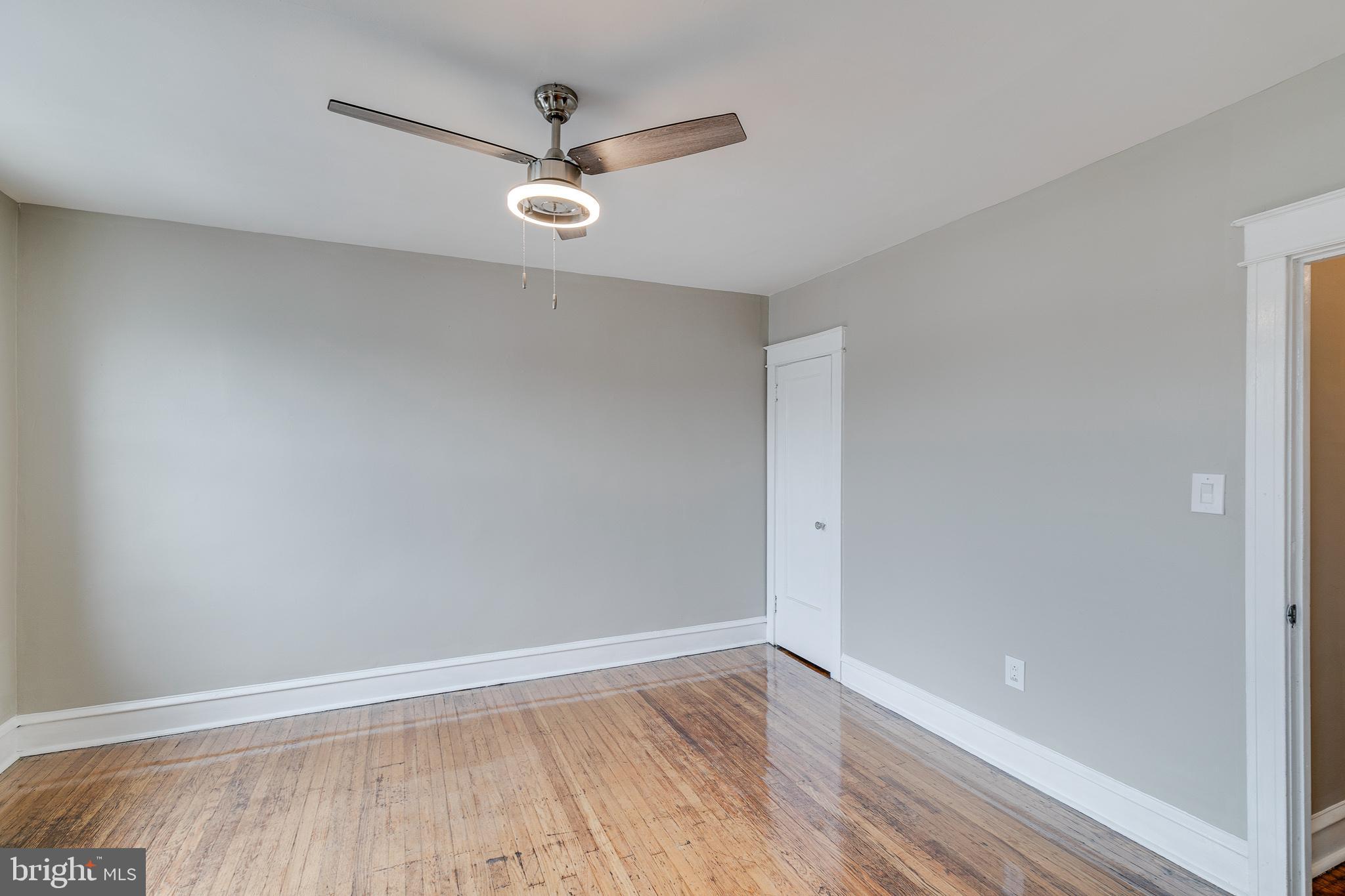 OXFORD CIRCLE - Residential Lease