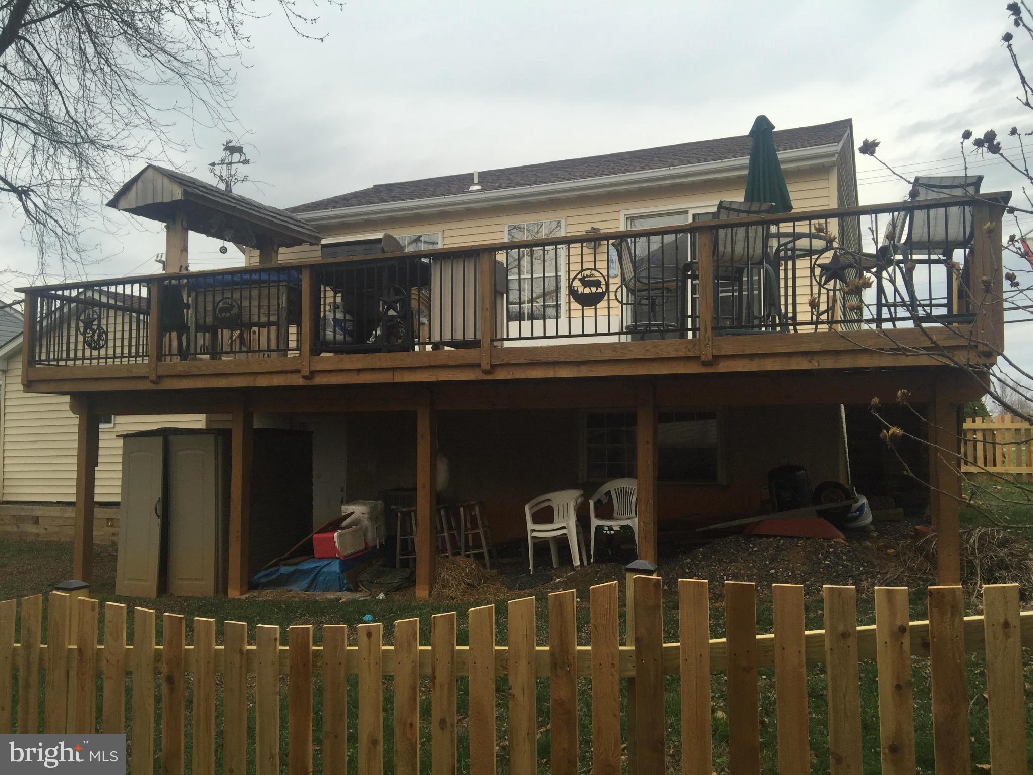 LEXINGTON RUN - Residential