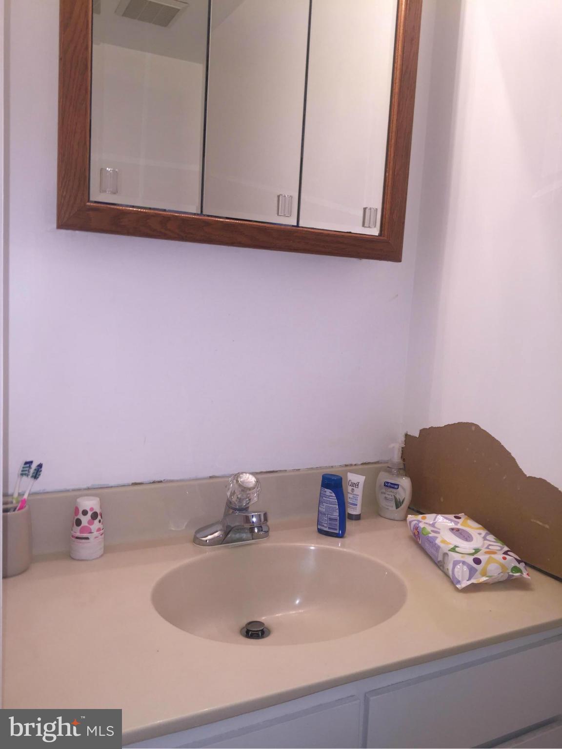 LEXINGTON RUN - Residential