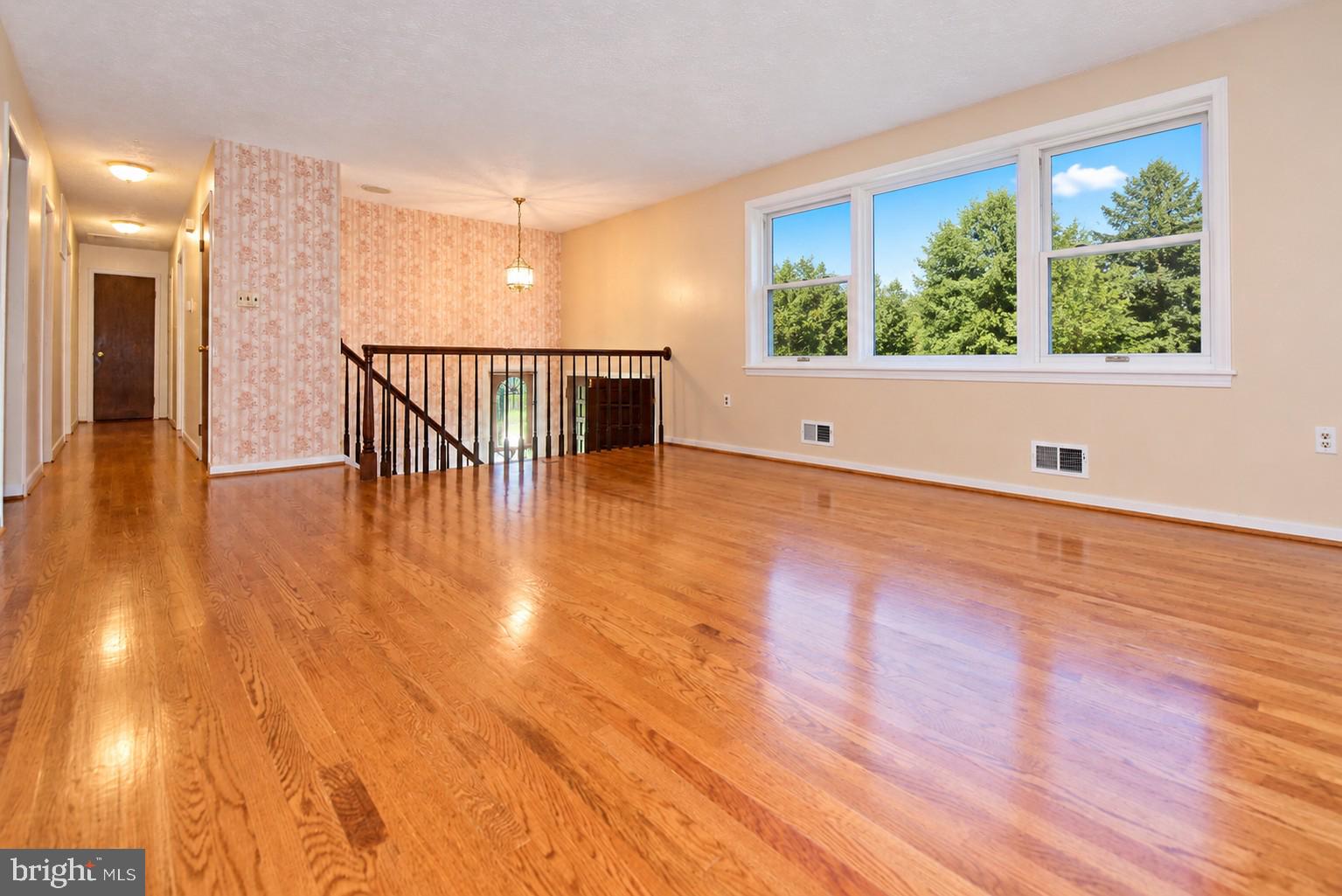 37970 SENECA COURT