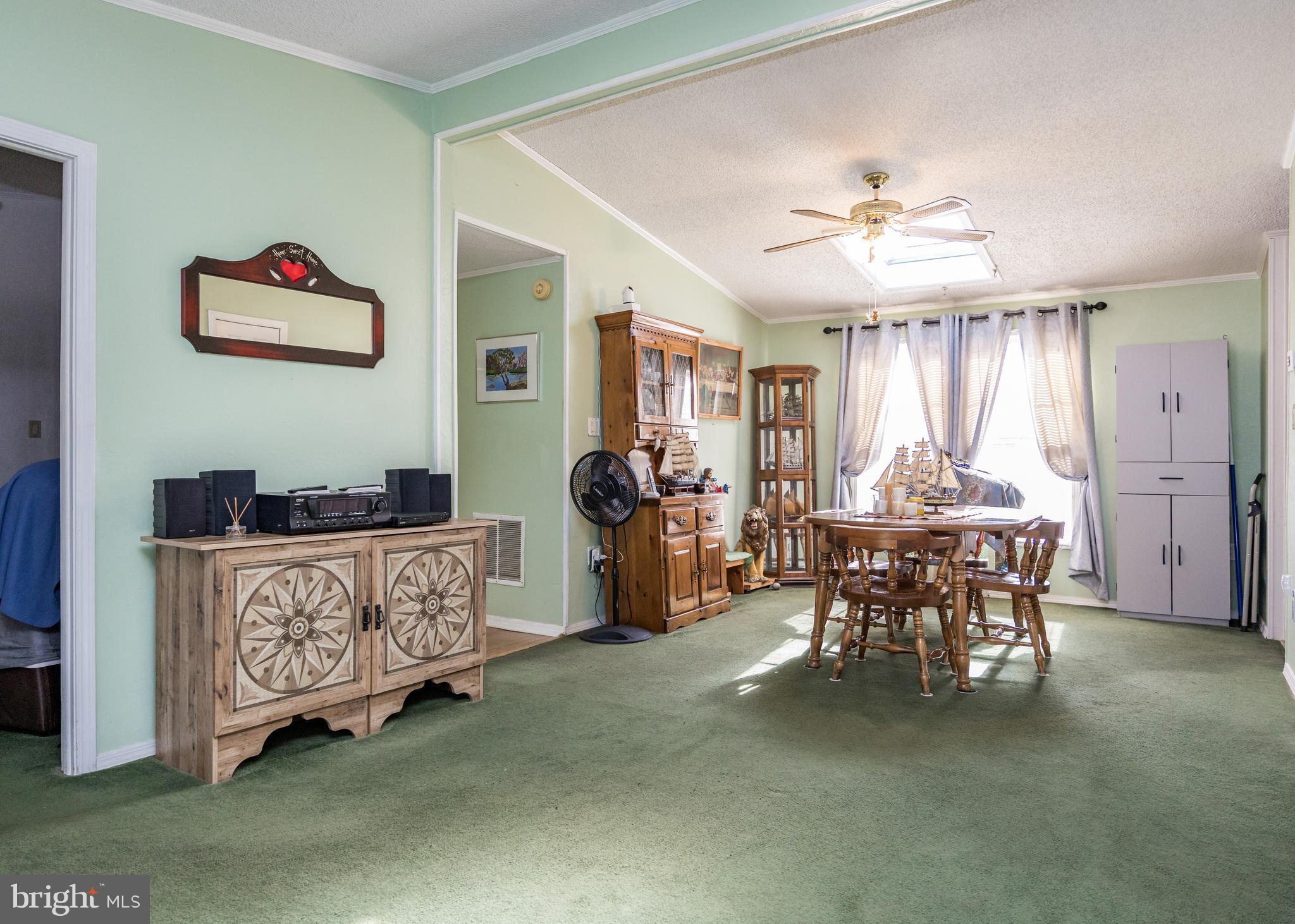 MURRAY MANOR - Residential