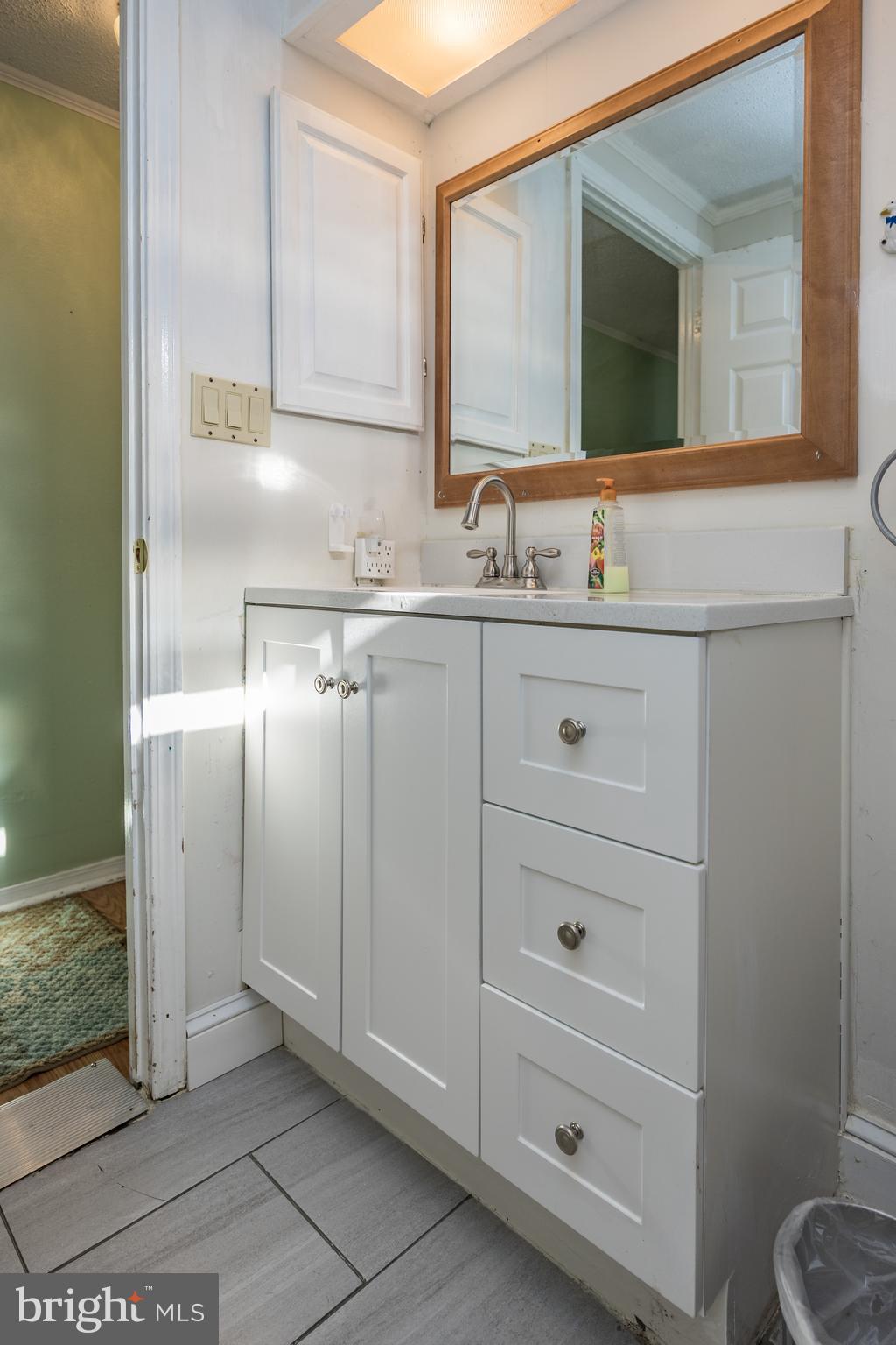 MURRAY MANOR - Residential