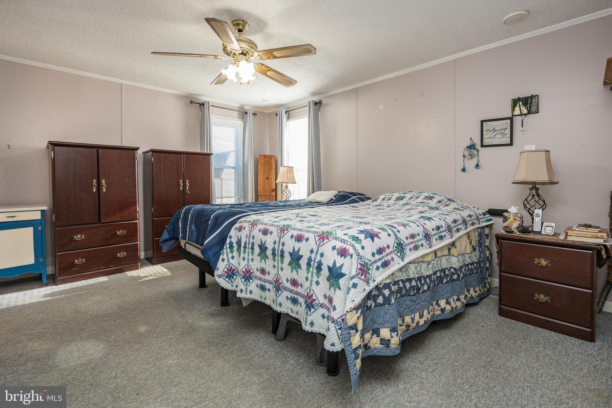 MURRAY MANOR - Residential