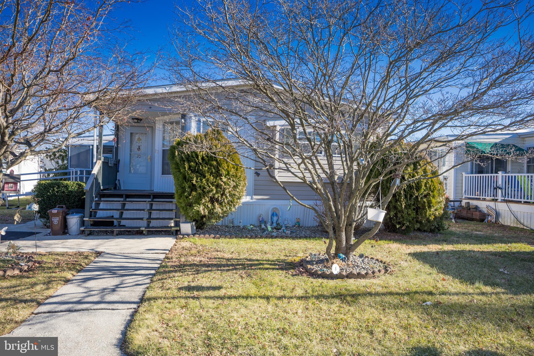 MURRAY MANOR - Residential