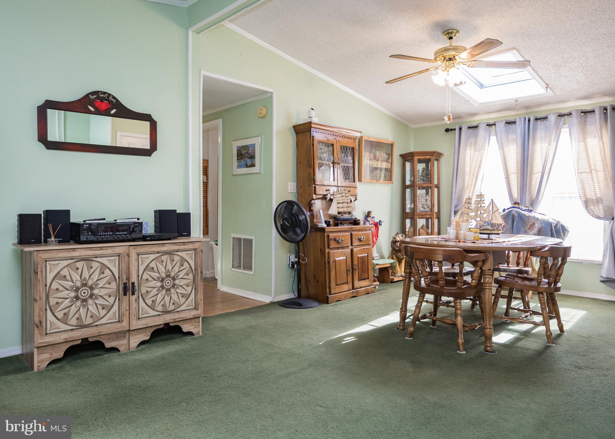 MURRAY MANOR - Residential