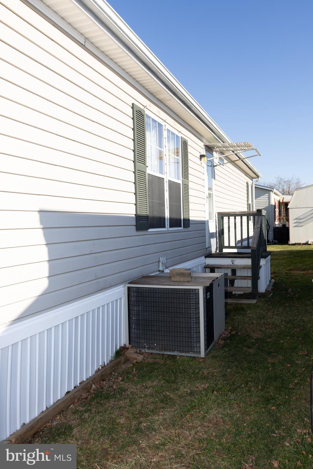 MURRAY MANOR - Residential