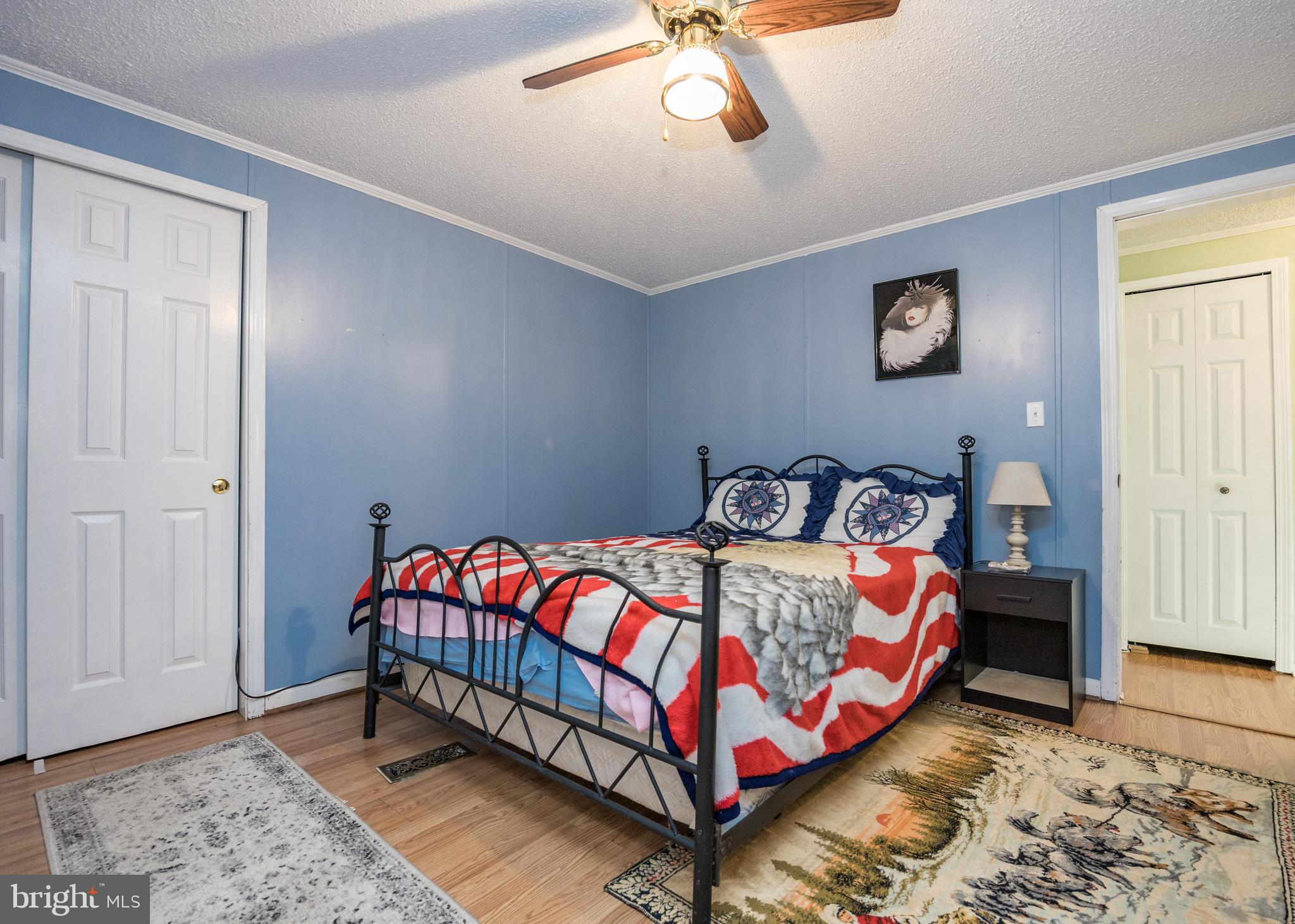 MURRAY MANOR - Residential