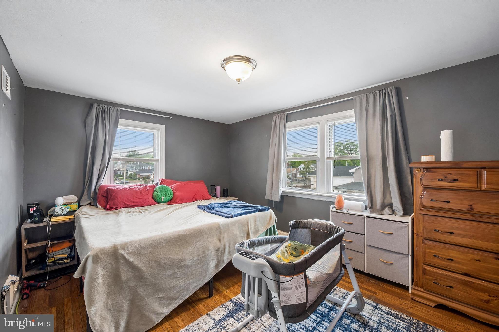 COLLINGDALE - Residential